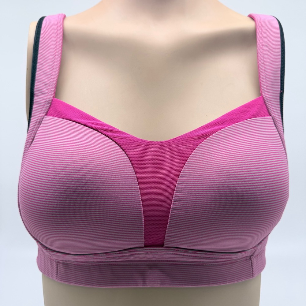 Lululemon Ta Ta Tamer Pink Stripe High Support Sports Bra 34C Adjustable Straps